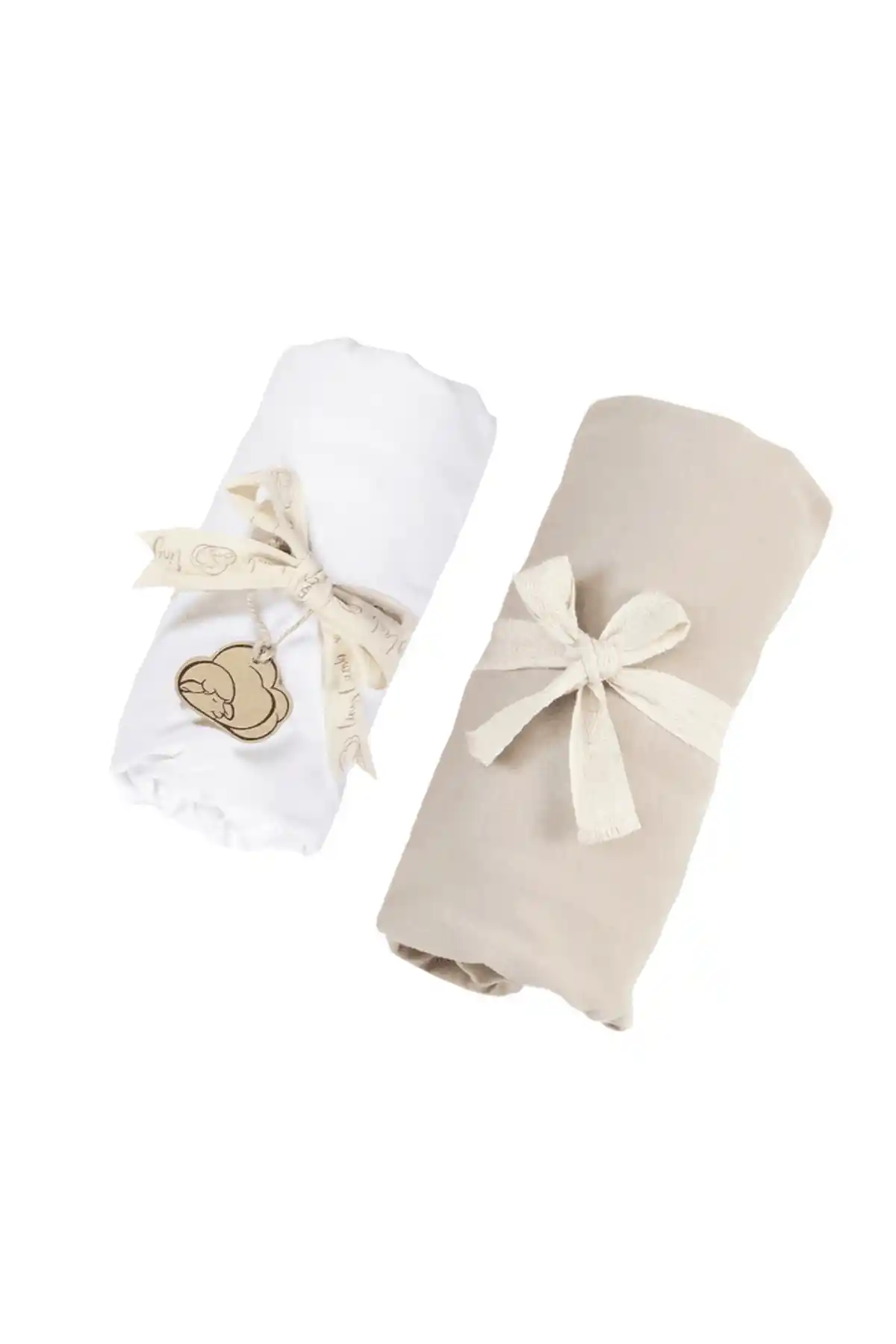 TinyLamb Organik Beyaz Bebek Çarşafı: Sağlıklı ve Güvenli Bebek Uyku Ortamı İçin Ideal