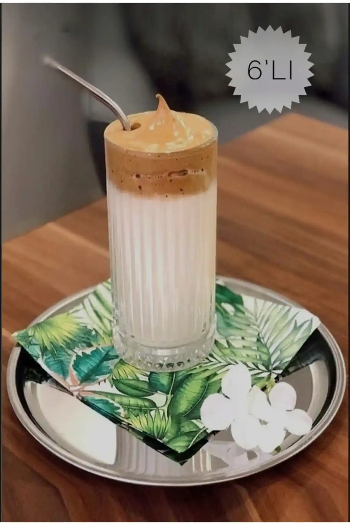 Vipkitchen 6 Adet Lüx Gümüş Çay Kahve ve Tatlı Servis Tepsisi Şık ve Dayanıklı Sunum Seti