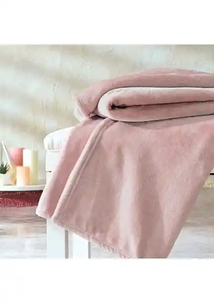 Yataş Olenna Wellsoft TV Battaniyesi: Şık ve Dayanıklı Tek Kişilik Battaniye Seçenekleri