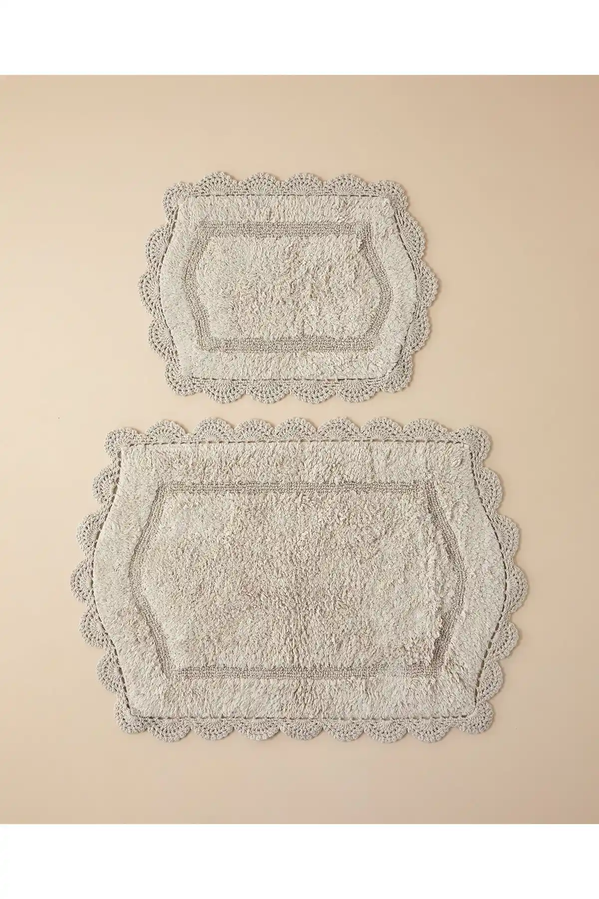 Banyo Paspası Karşılaştırması: English Home Mia ve İrya Dale Ürünleri Analizi