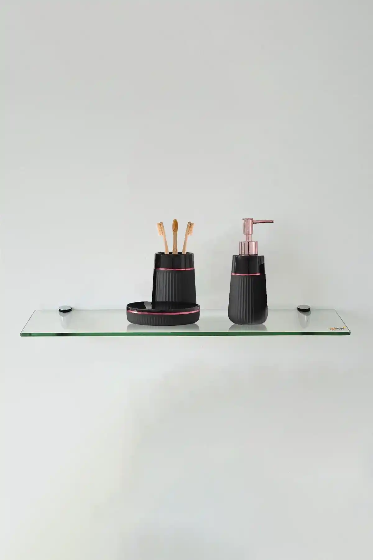 Cam Dolap Cam Etejer Rafı Modern Tasarım ve Dayanıklılık Sunar