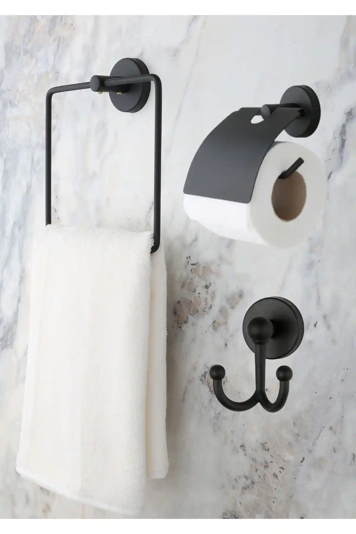 Evina Banyo Aksesuar Seti Modern ve Dayanıklı Tasarımıyla Banyonuzu Yeniler