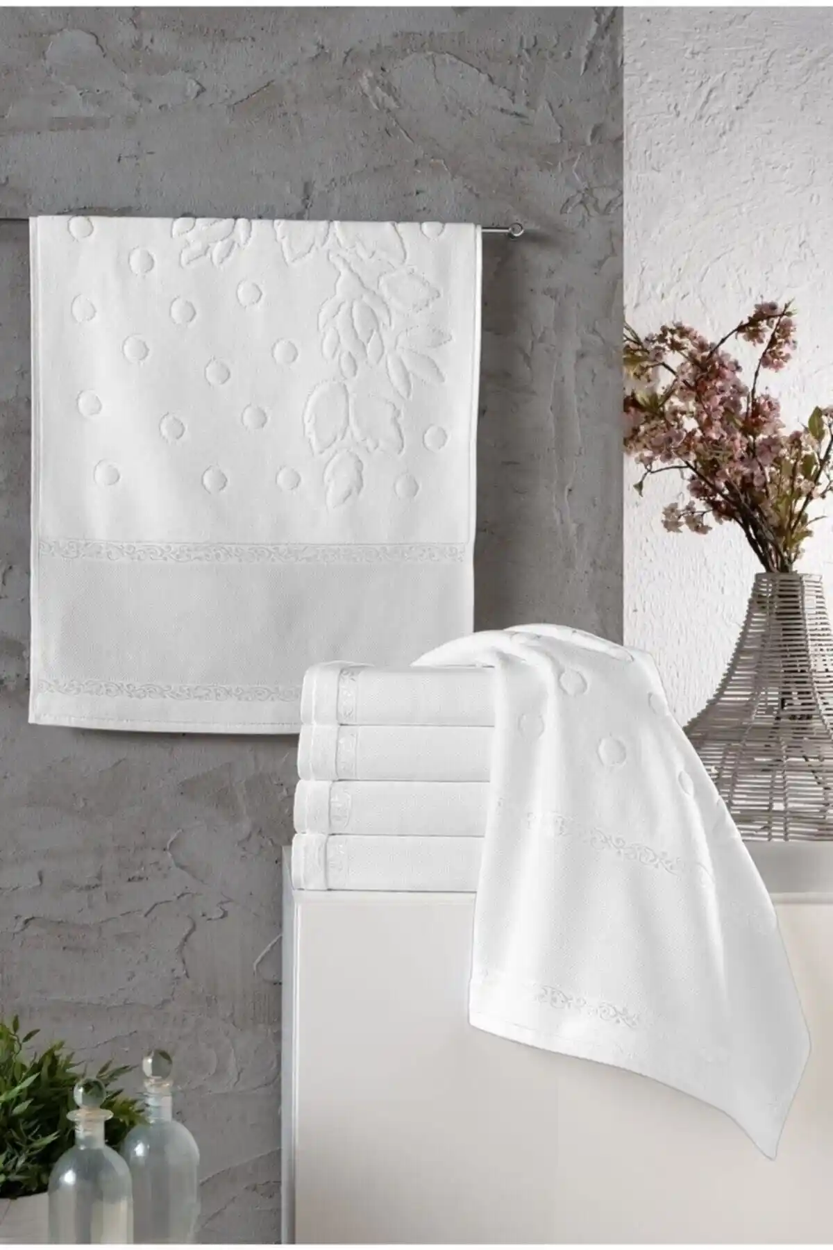 Fiesta ve Genel Markalar Jakarlı Havlu Setleri Karşılaştırması 6'lı 30x50 cm Kadife Tasarım