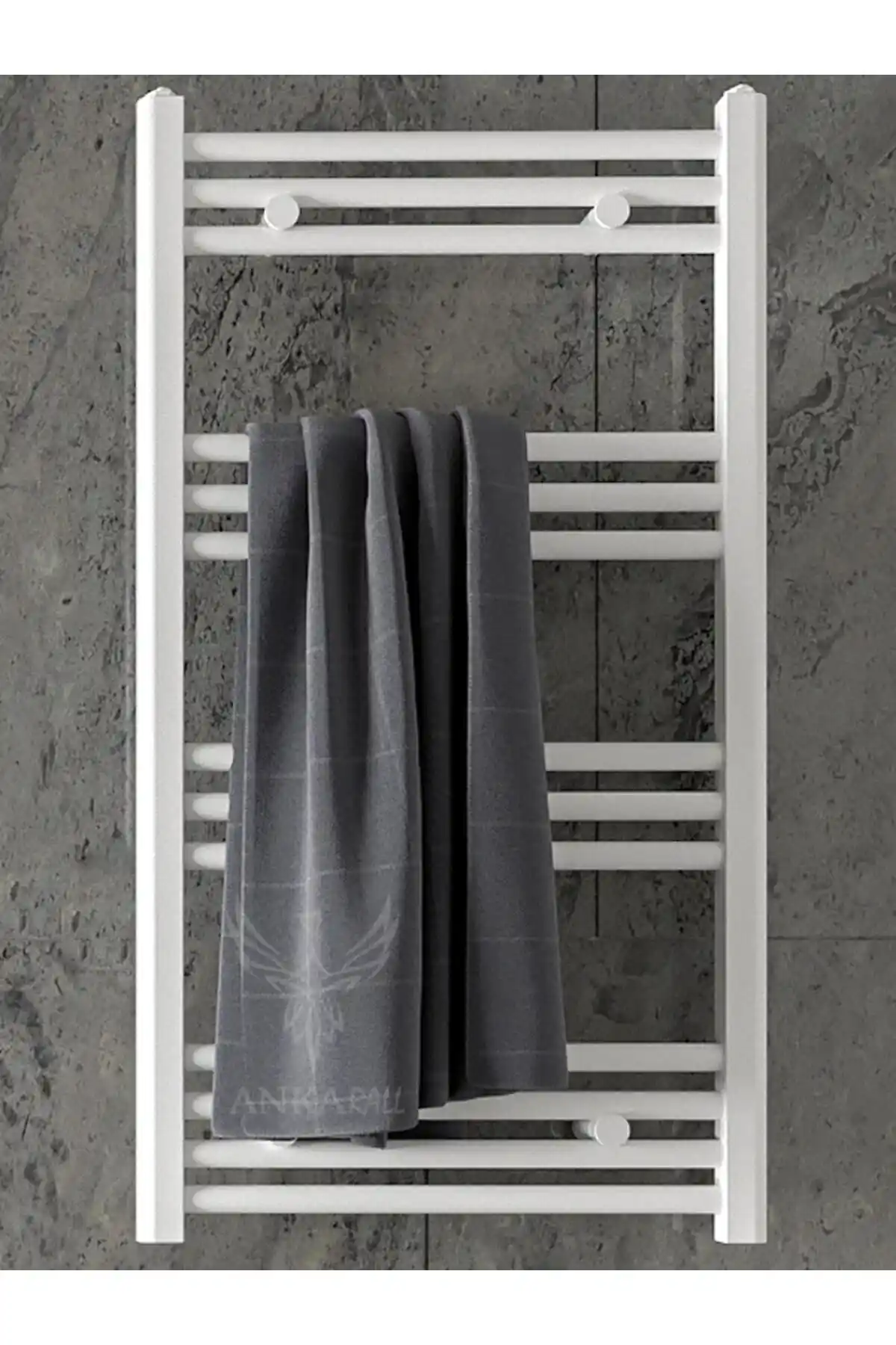 Genel Markalar Beyaz Havlupan: Dayanıklı ve Estetik Isıtma Çözümü