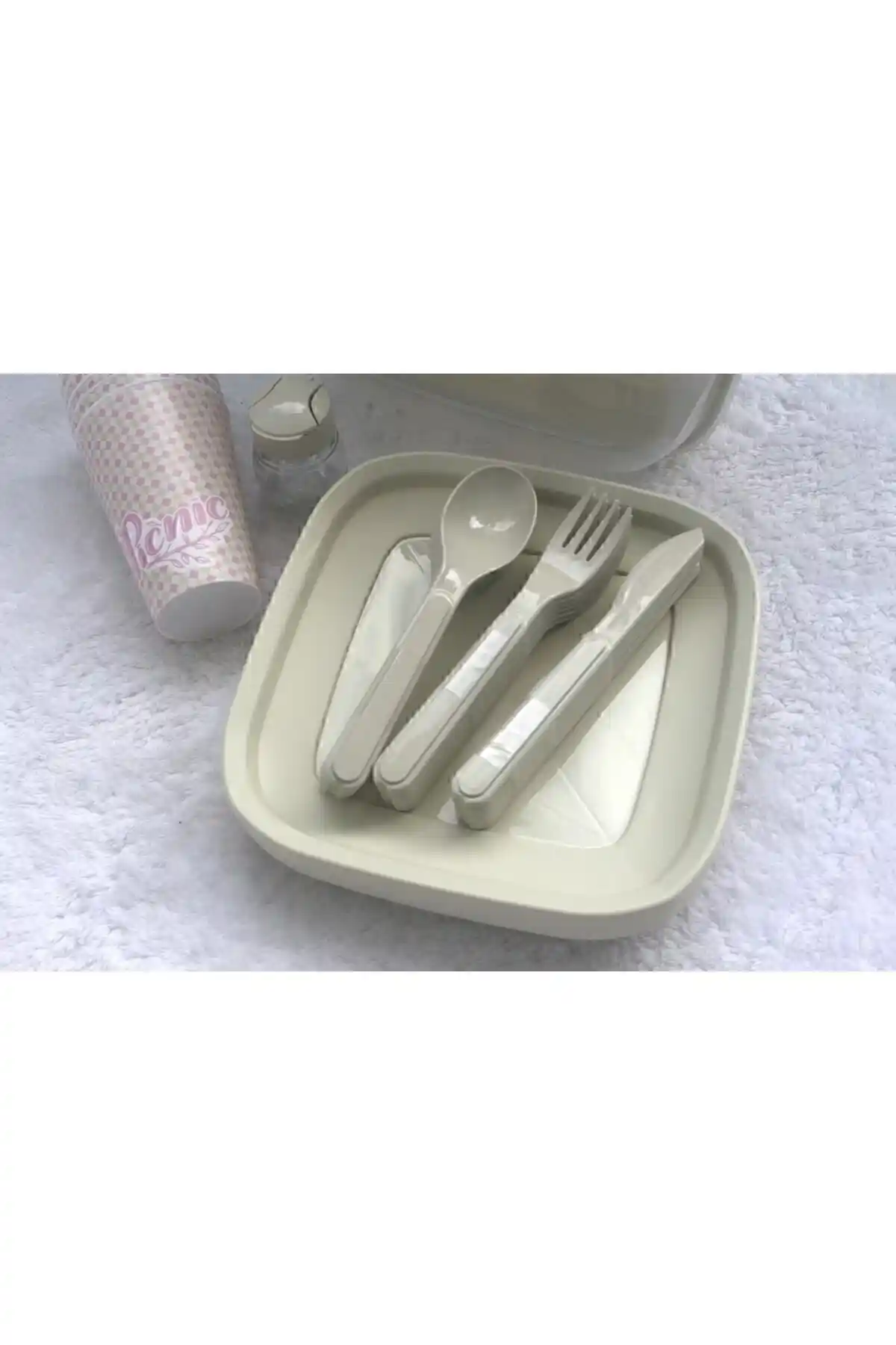 Genel Markalar Plastik Ne&ka Home Piknik Seti: Dayanıklı ve Pratik 6 Kişilik Dış Mekan Takımı