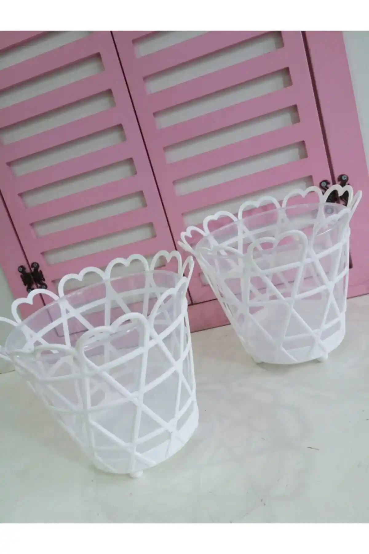 Modern ve Şık Plastik Saksılar: Rembox Home Yuvarlak Saksı Seti Özellikleri ve Kullanım Alanları