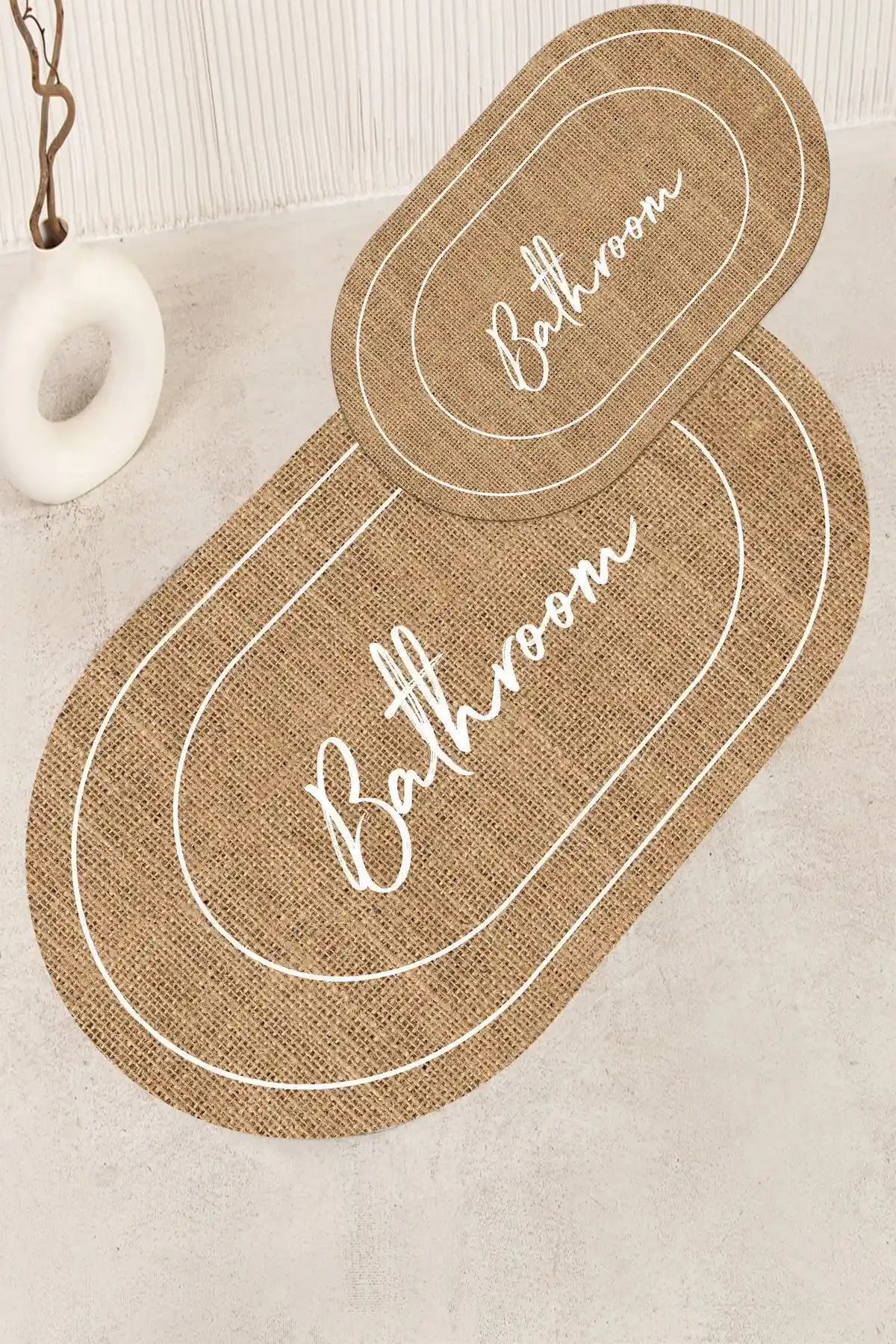 Noble Halı ve THEMODERNHANE Banyo Paspası Karşılaştırması: Özellikler ve Avantajlar