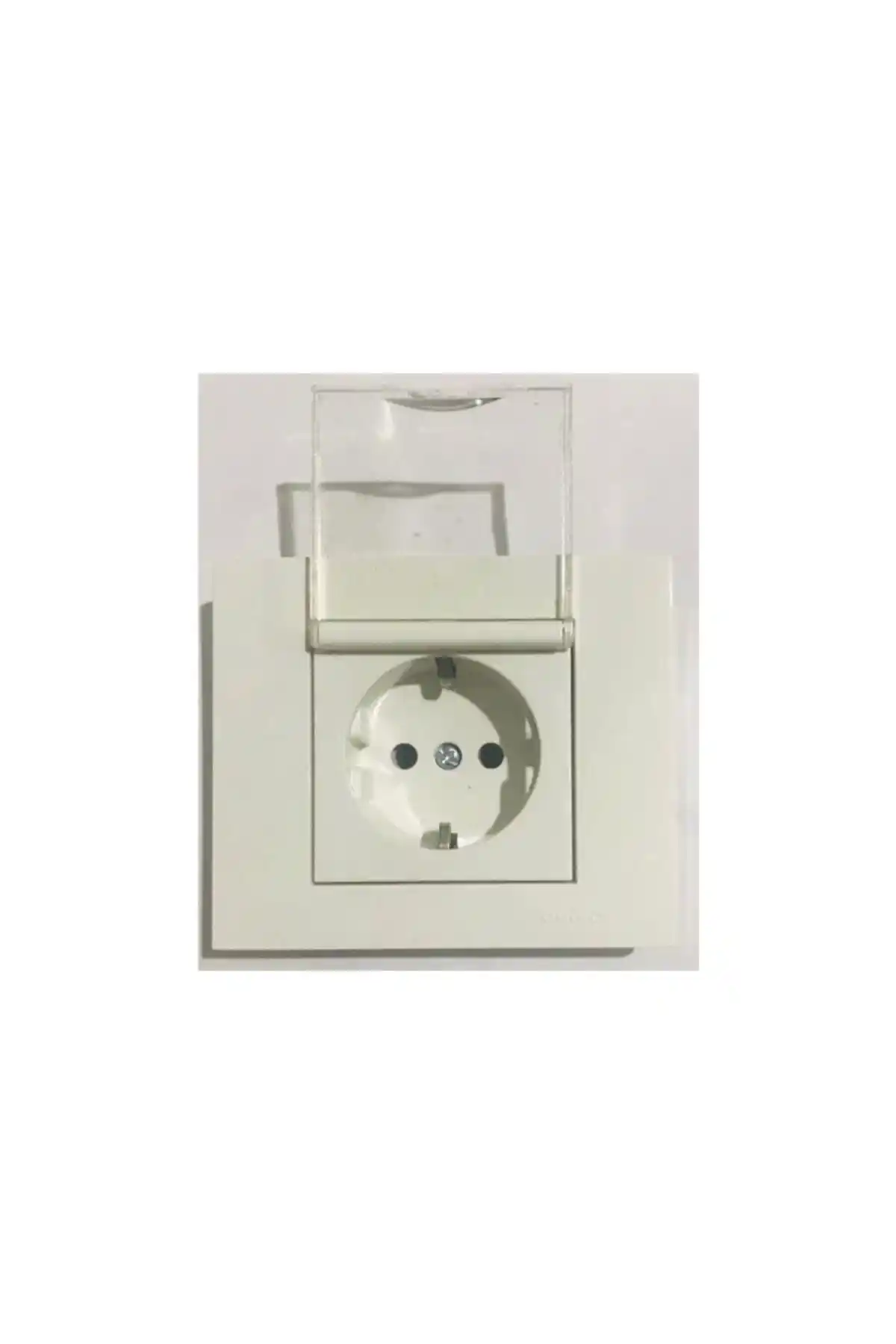 Ovivo Grano Beyaz Kapaklı Topraklı Priz Çerçevesi Güvenlik ve Dayanıklılık Sunar