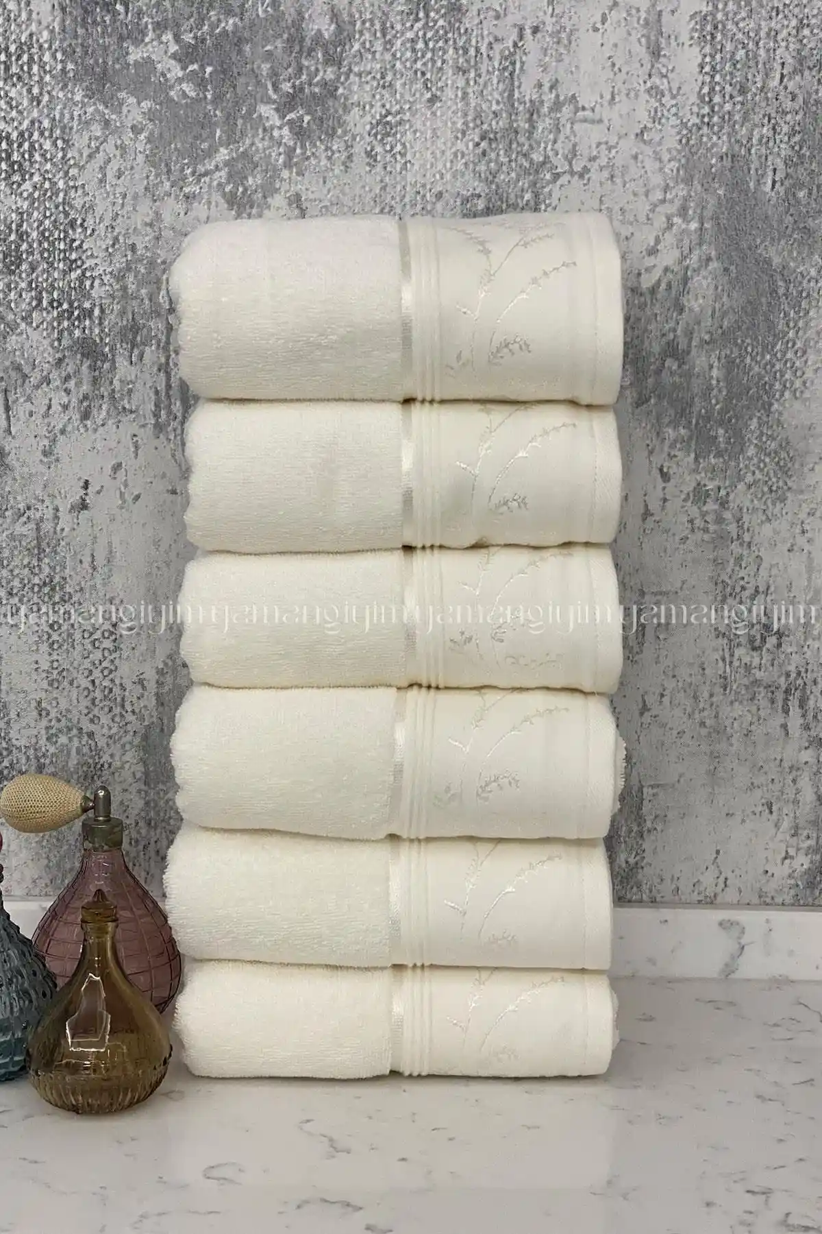 Özdilek Ditsy ve Elissa Havlu Karşılaştırması: Özellikler ve Kullanıcı Yorumları