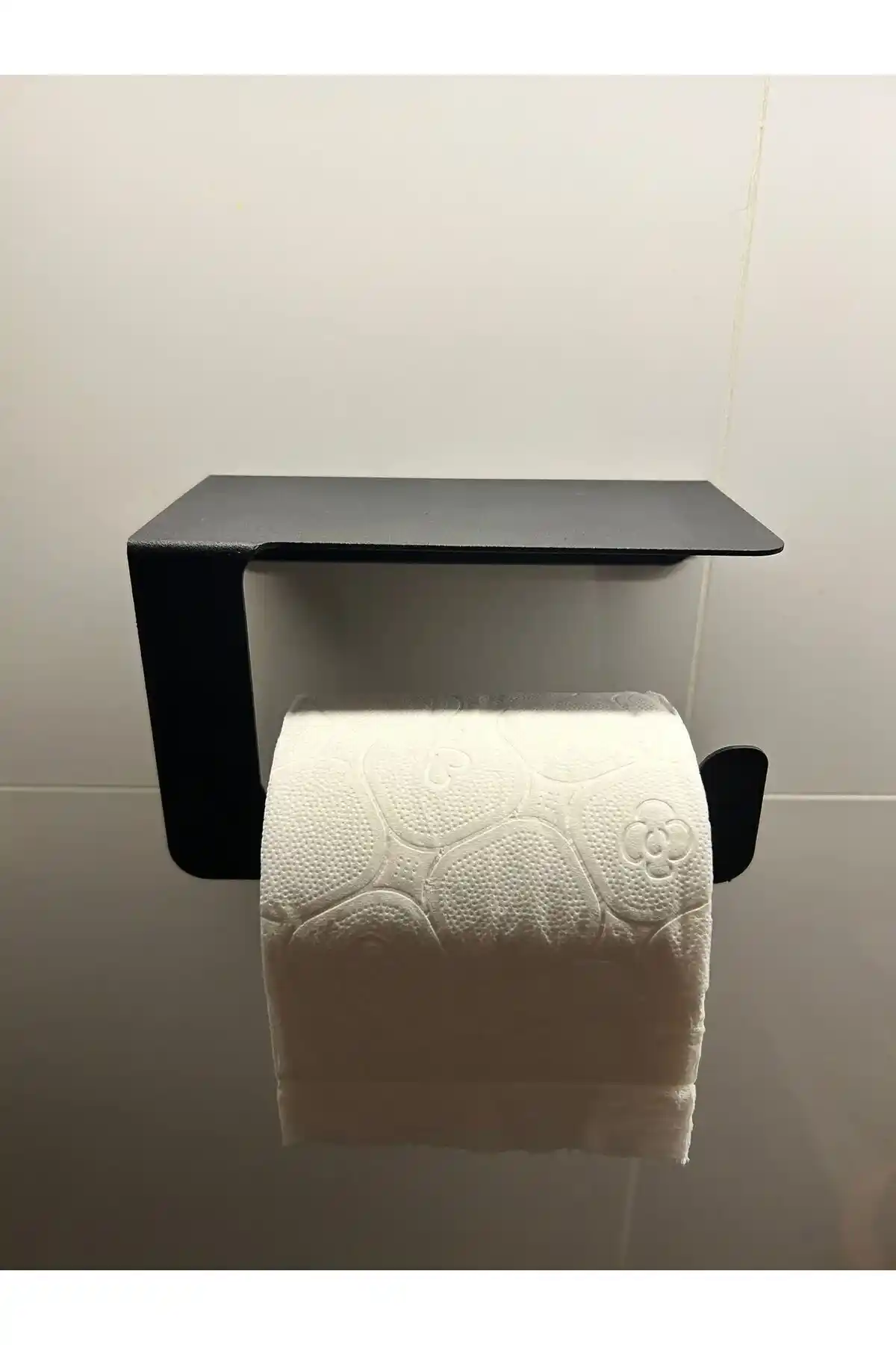 Regen Design ve TASAGRAM Tuvalet Kağıtlığı Karşılaştırması ve En İyi Seçenekler