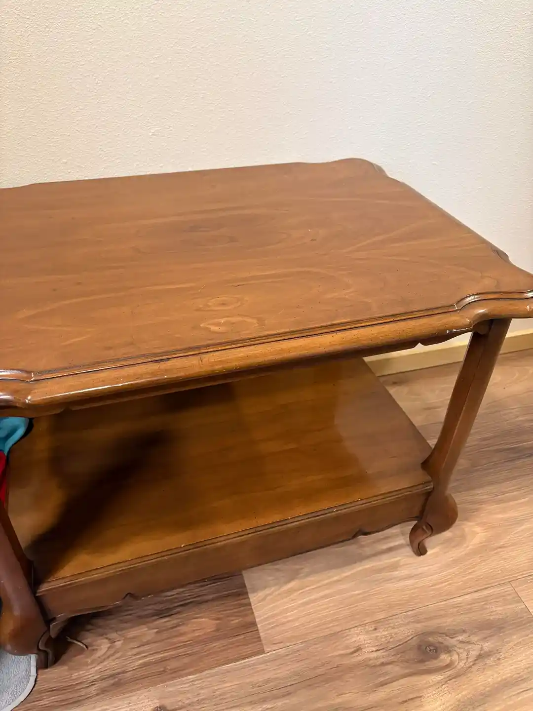 Ahşap Mobilya Restorasyonunda Masif ve Kaplama Ahşap Farkları ile Kimyasal Sökücü Kullanımı