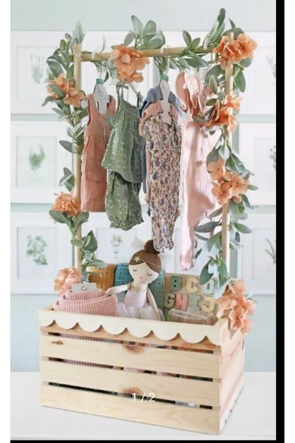 Asude Estel Ahşap Sepet: Doğal ve Şık Dekorasyon Unsuru Olarak Çok Yönlü Kullanım