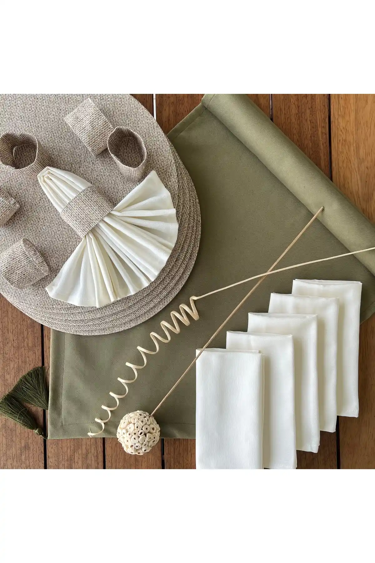 Desen İzmir Amerikan Servis Seti Şıklık ve Dayanıklılığı Bir Arada Sunar