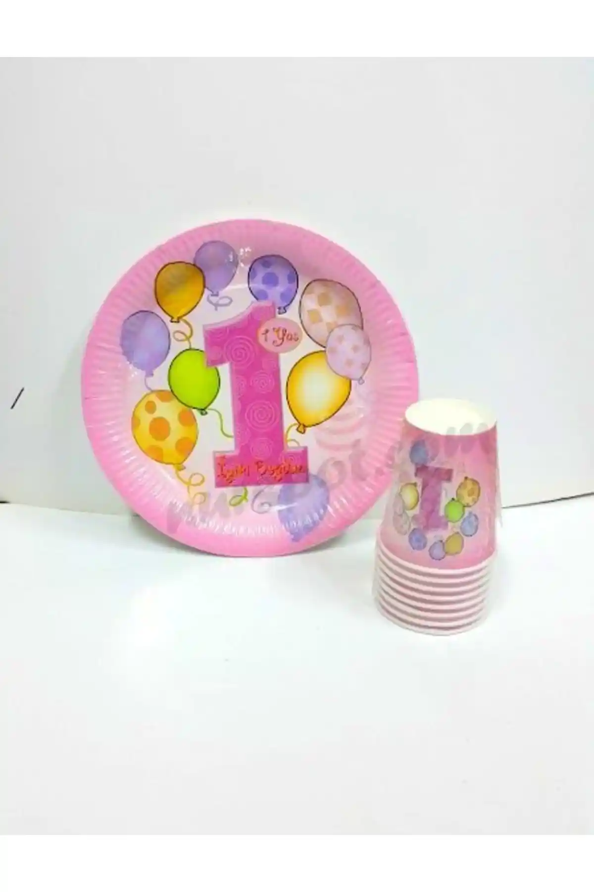 Happyland 1 Yaş Pembe 8 Parça Tabak ve Bardak Parti Seti Güvenli ve Estetik Çocuk Malzemeleri