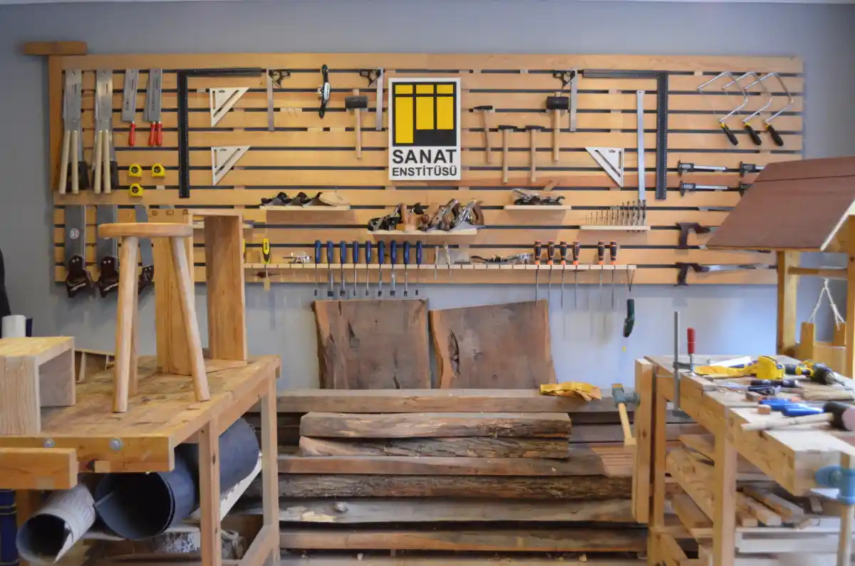 Lise Dönemi İçin Ahşap İşçiliğinde Yeni Proje Fikirleri ve Tasarım Önerileri