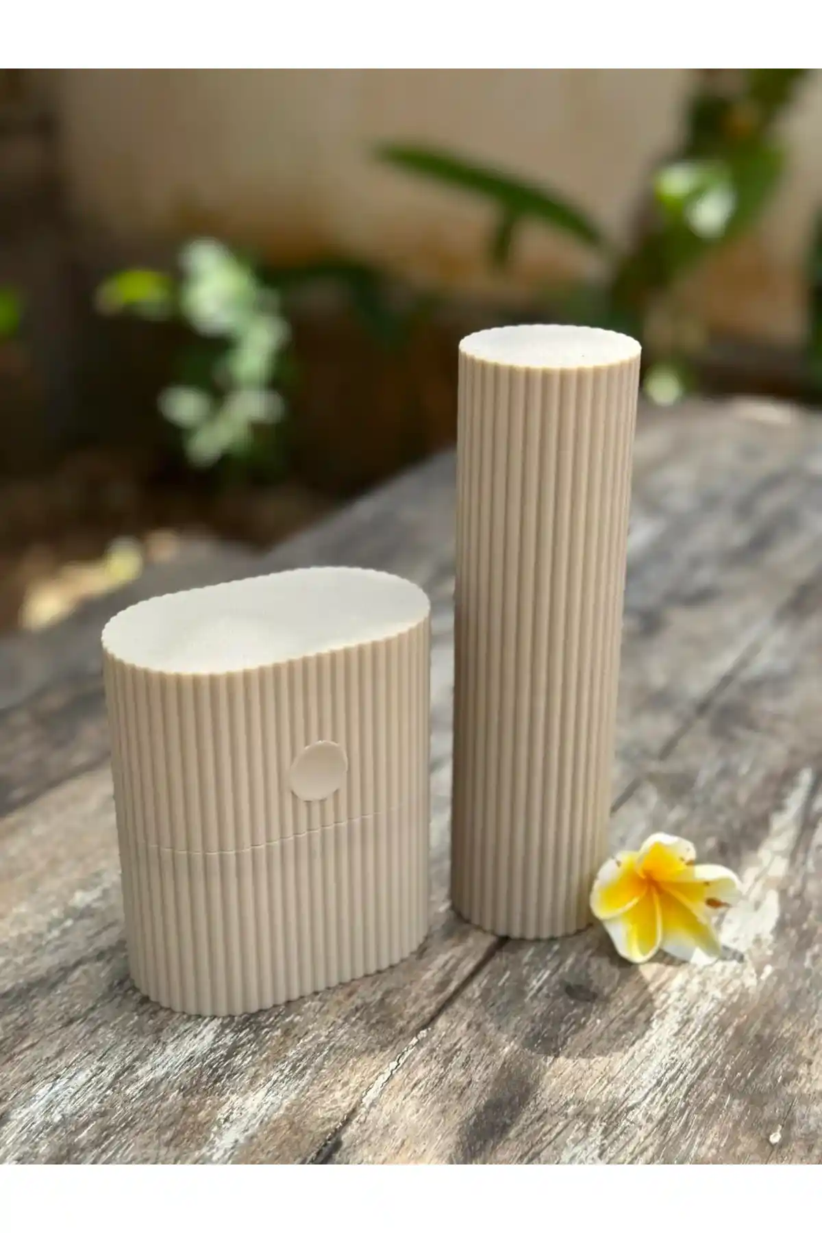 Minikoni Lumo Seyahat Seti: Şık ve Dayanıklı Pratik Seyahat Aksesuarları