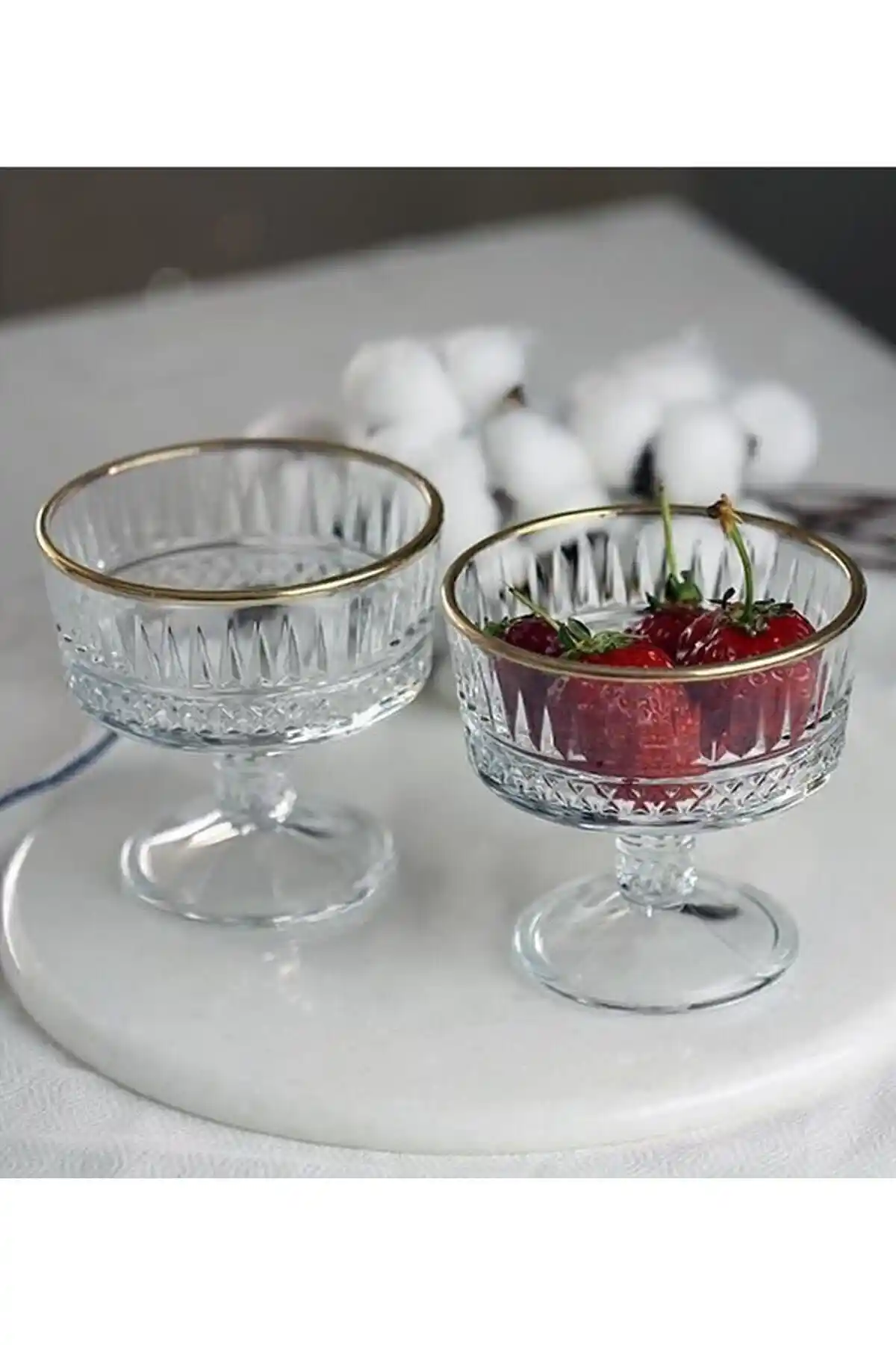 Paşabahçe Elysia Golden Touch Yalızlı Dondurma Kasesi: Şıklık ve Fonksiyonellik Bir Arada