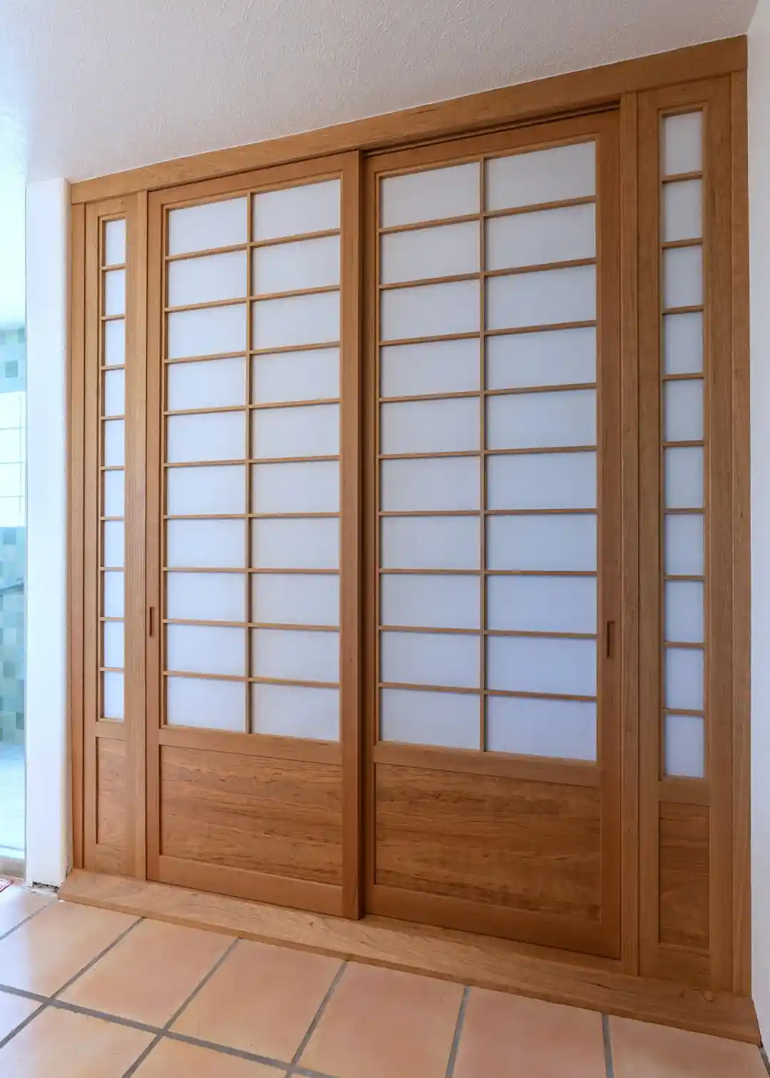 Shoji Kapılar: Malzeme Seçimi, Yapım Süreci ve Estetik Fonksiyonlar Üzerine Detaylı İnceleme