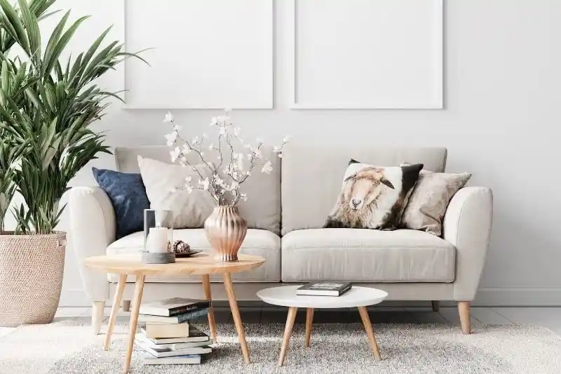 Yüksek Kullanıma Dayanıklı Aileler İçin Modüler ve Dayanıklı Kanepe Seçimi