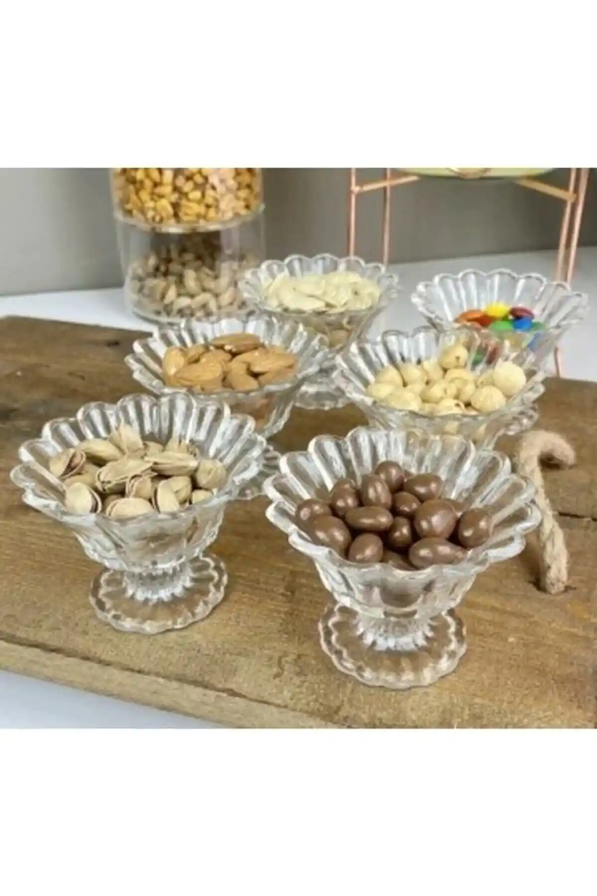 Zeryas Home Rayan Cam Ayaklı Kase: Modern ve Çok Amaçlı Sunum Çözümü