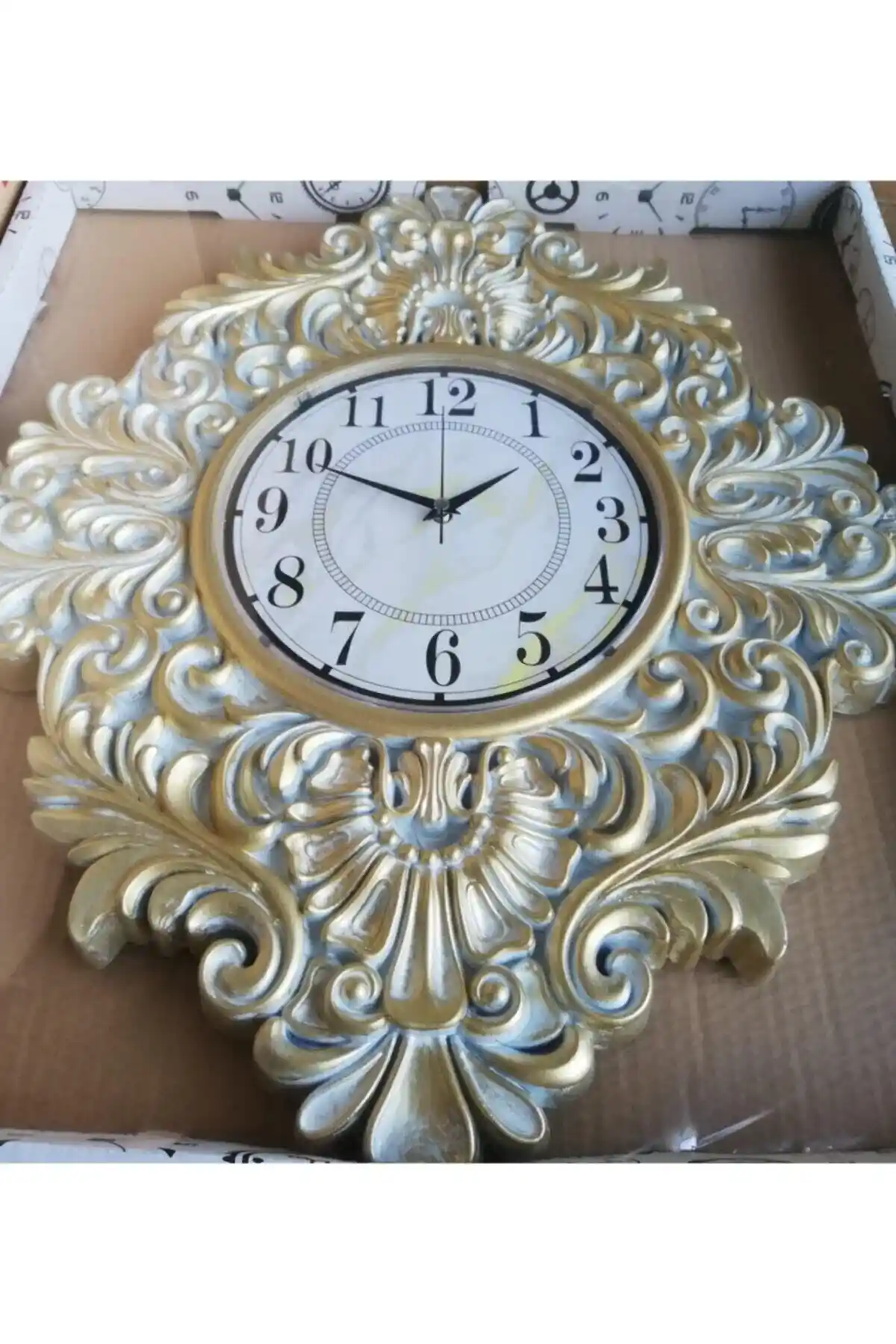 Avangard Duvar Saatleri: Modern Tasarımlarla Mekanlara Şıklık Katın