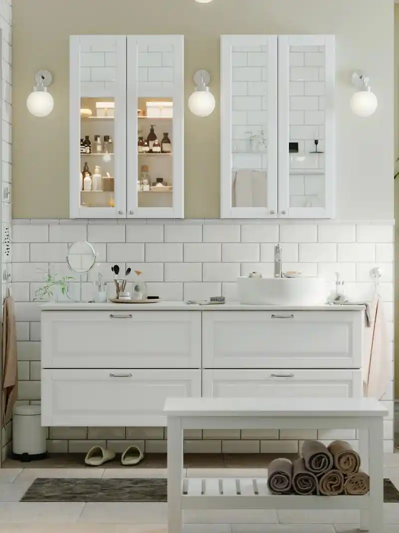 Banyo Dekorasyonunda MDF ve Ahşap Malzemenin Rolü: IKEA Banyo Ürünleri Üzerinden Bir Bakış