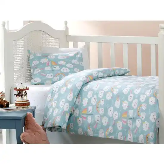 Bebek Nevresim Takımlarında Güvenlik ve Konforun Önemi ve Seçim İpuçları