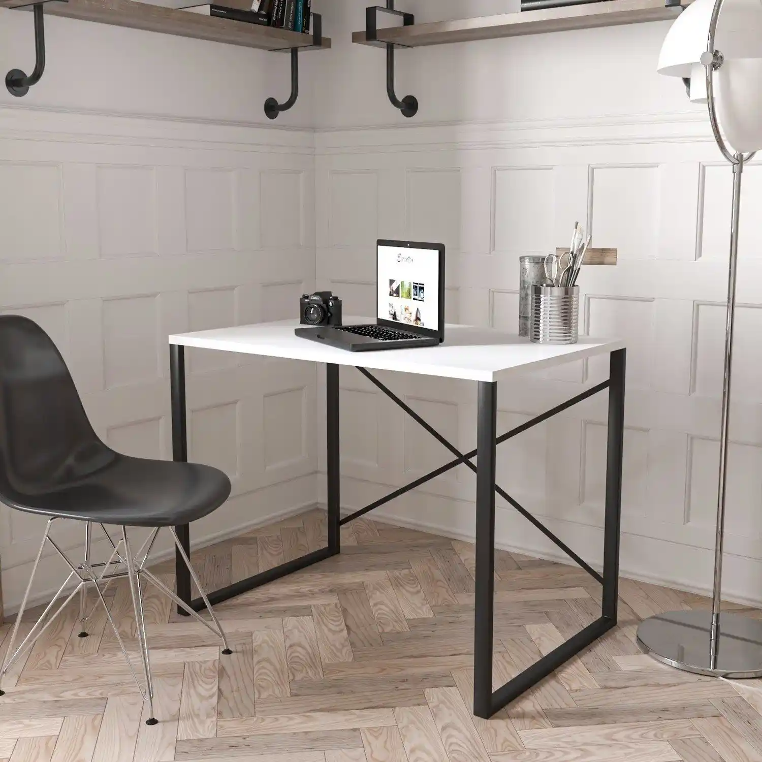 Beyaz Metal Çalışma Masaları: Dayanıklılık ve Estetiğin Modern Çözümü