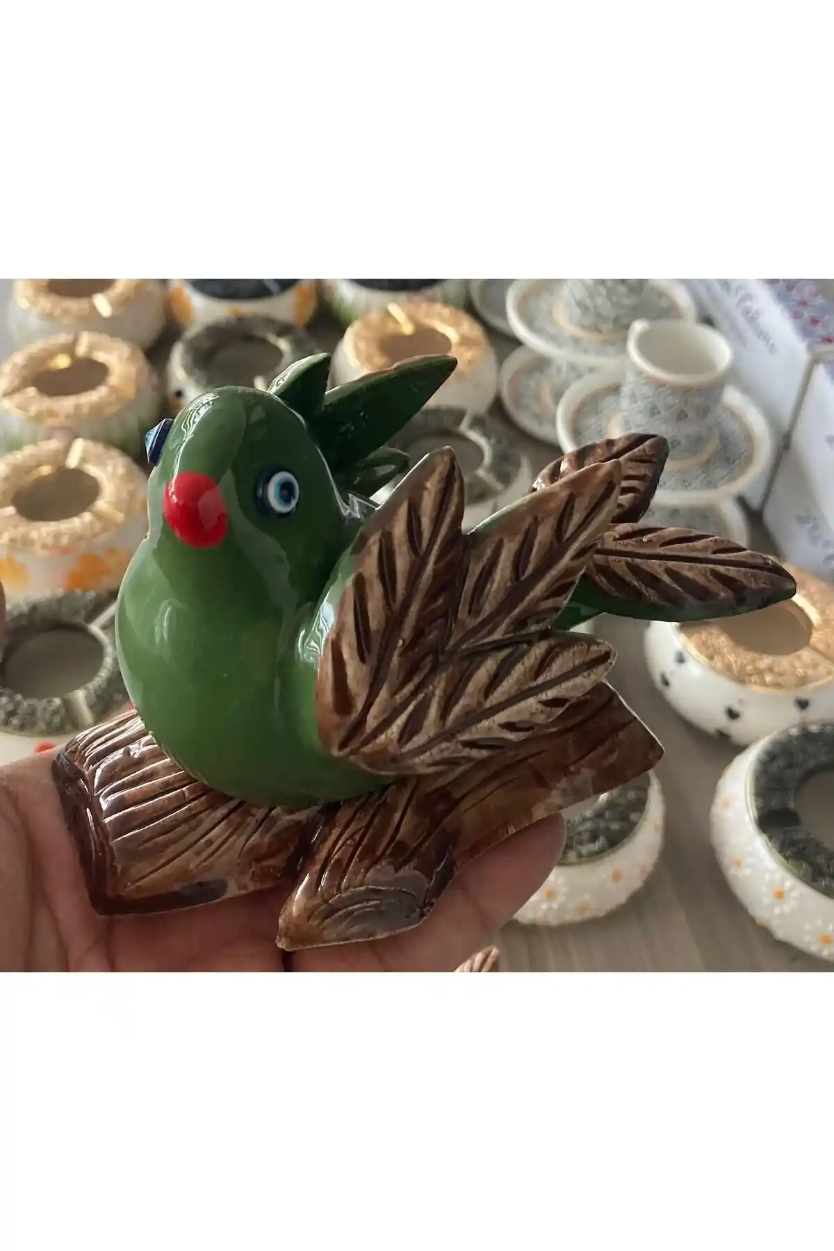 Dekoratif Kuş Biblo Seçenekleri ve Ev Dekorasyonunda Kullanım İpuçları