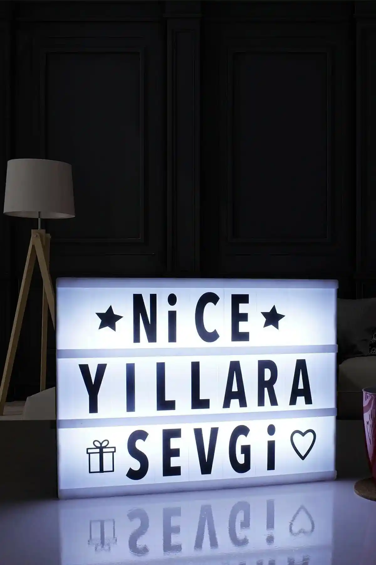 Dekoratif LED Panolar ile Modern Mekanlara Estetik ve Fonksiyonellik Katın