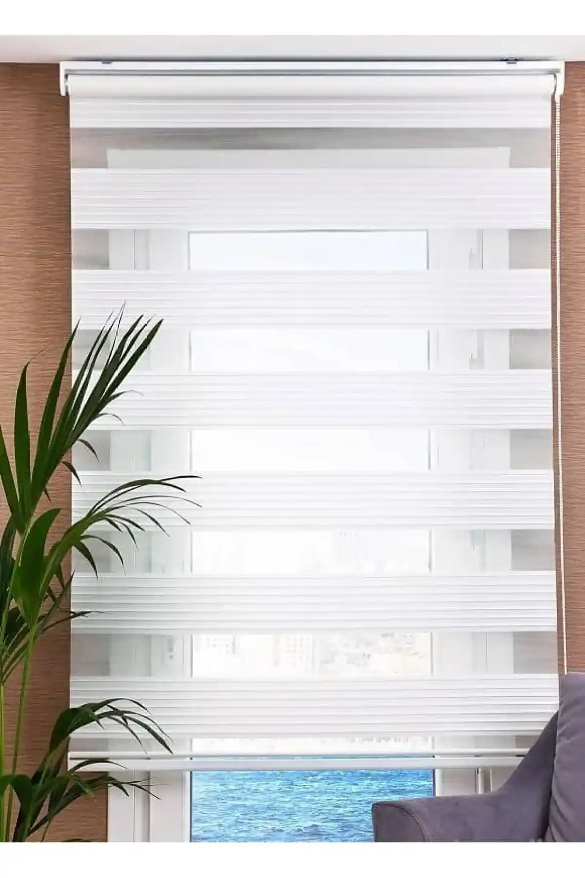 Güneş Stor Perdeler: Modern İç Mekanlar İçin Fonksiyonel ve Estetik Çözüm