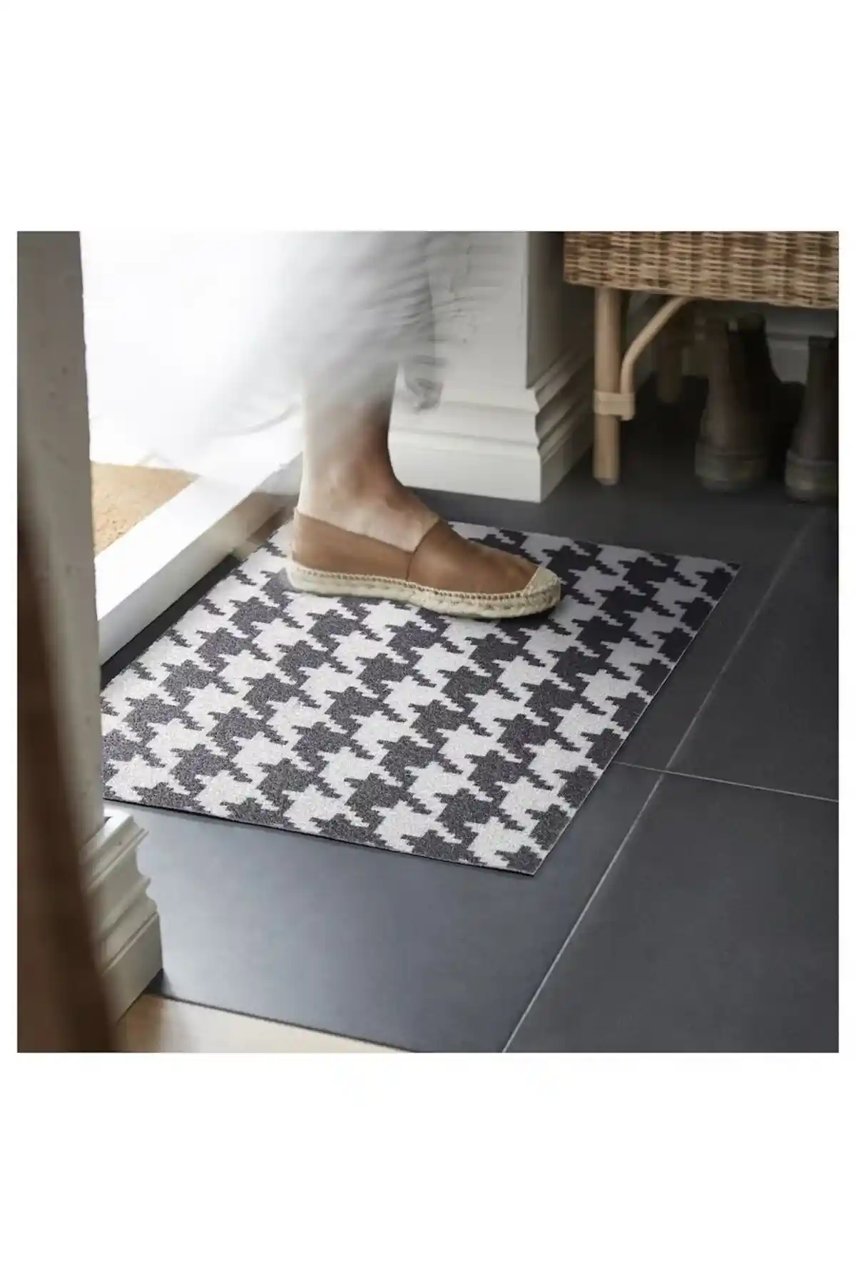 IKEA Kapı Önü Paspasları: Dayanıklı, Güvenli ve Estetik Giriş Çözümleri