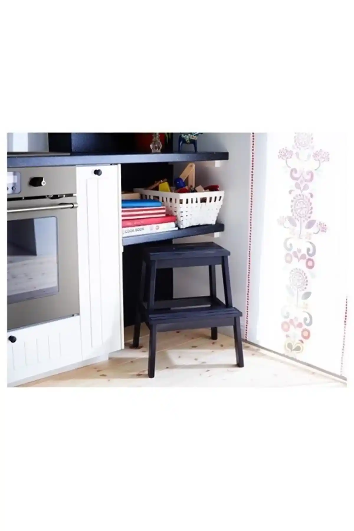 IKEA Mutfak Tabureleri: Tasarım ve Fonksiyonellik Dengesiyle Modern Mekânlar Yaratın