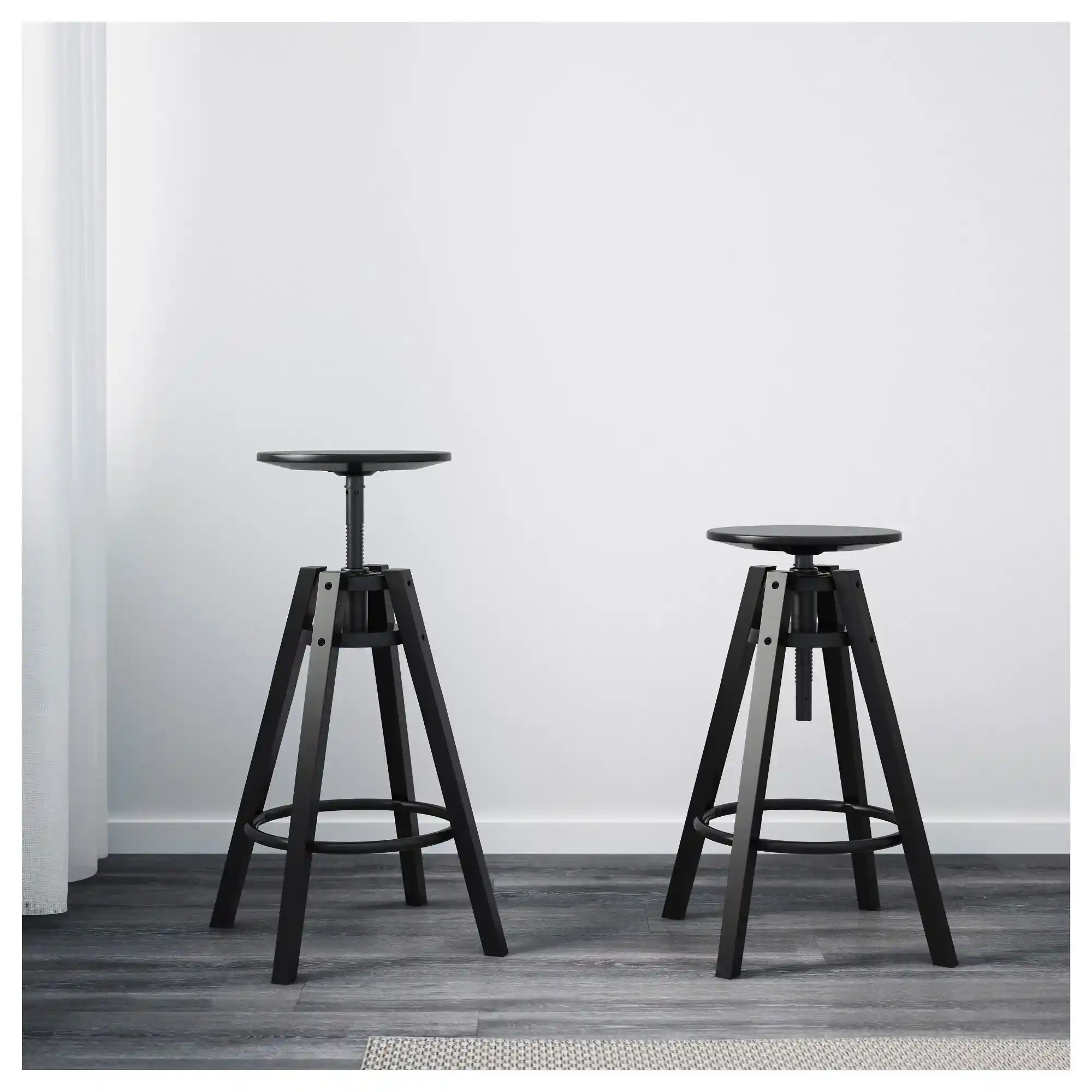 IKEA Taburesleri: Fonksiyonellik ve Estetiği Bir Arada Sunan Çeşitli Modeller