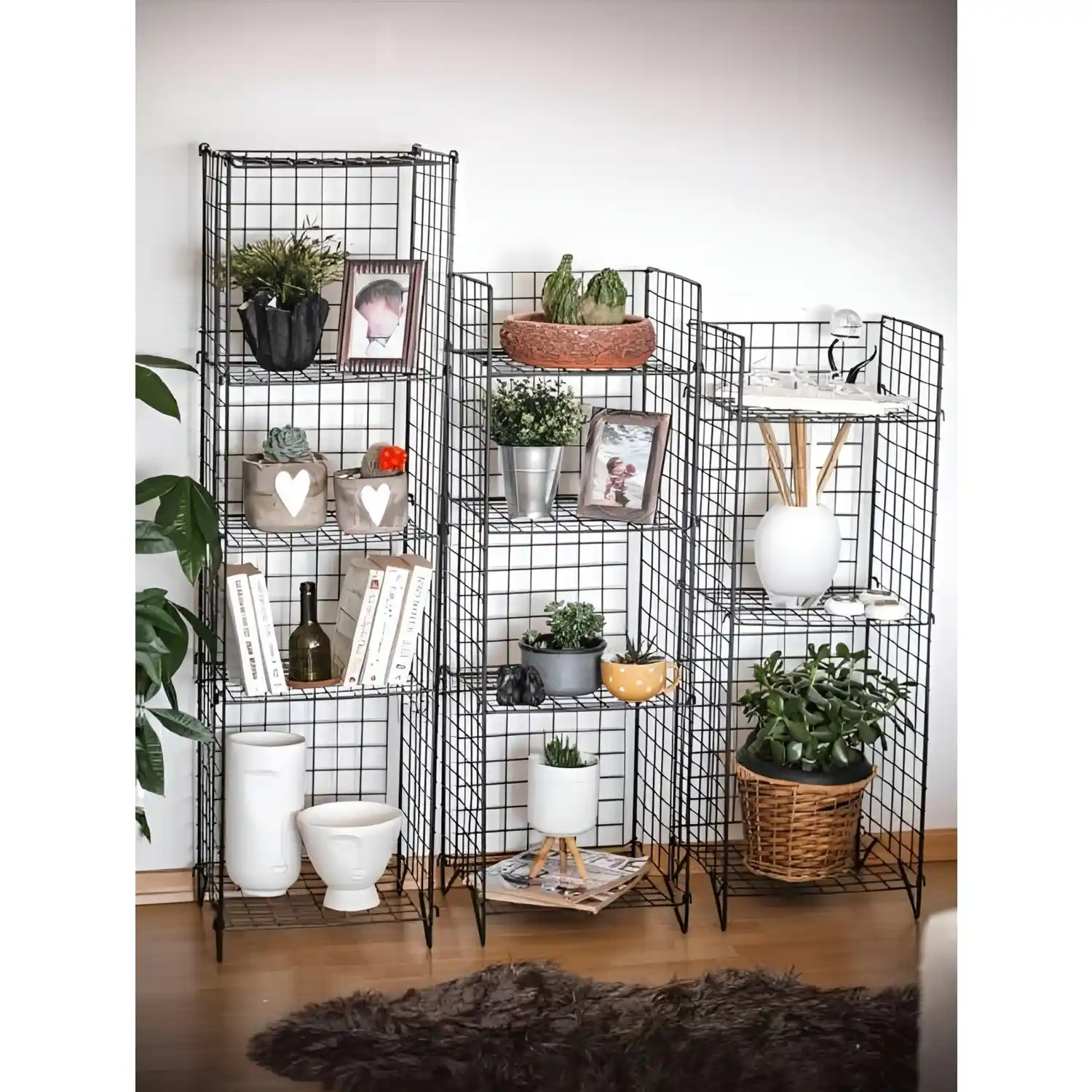 Modern Tel Kitaplıklar Ev ve Ofis Dekorasyonunda Estetik ve Fonksiyonellik Sağlar