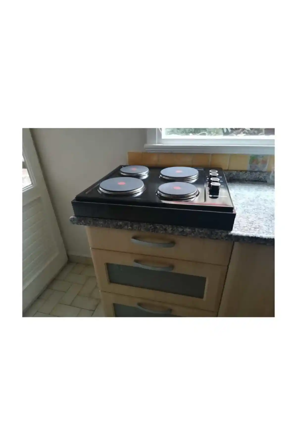 Ocak Altı Tezgahları: Dayanıklılık ve Fonksiyonellik Arasında Optimal Seçenekler