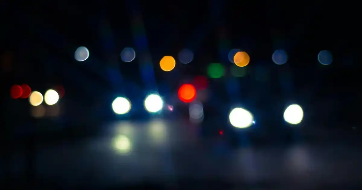 Pencere Aynası Modelleri ve Dekorasyon İpuçları: Estetik ve Fonksiyonellik Bir Arada