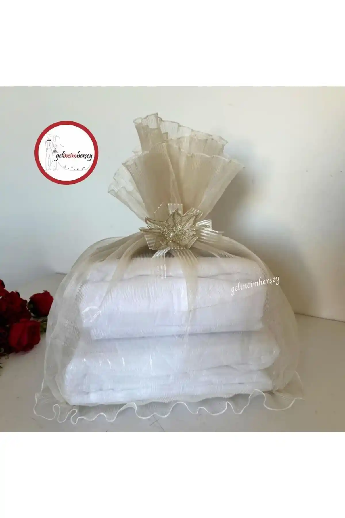 Piliseli Bohça: Ev Dekorasyonunda Pratik ve Şık Saklama Çözümü