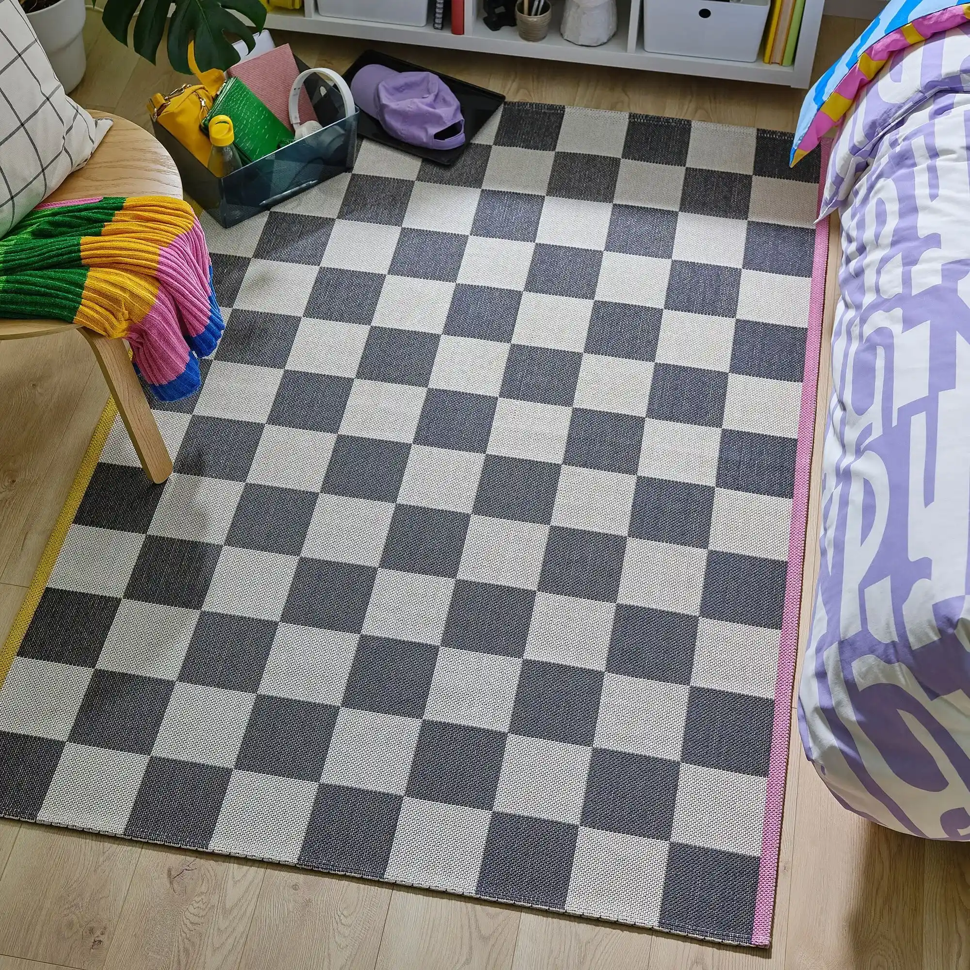 Seksek Halı: Çocuk Odası İçin Güvenli ve Eğlenceli Dekorasyon Seçeneği