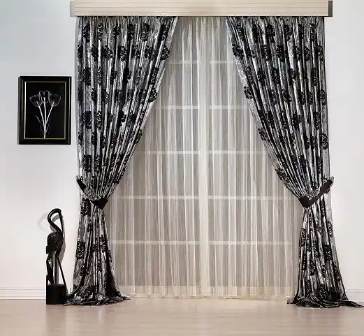 Siyah Beyaz Tül Perdeler: Modern ve Şık Dekorasyon İçin İpuçları ve Kullanım Alanları