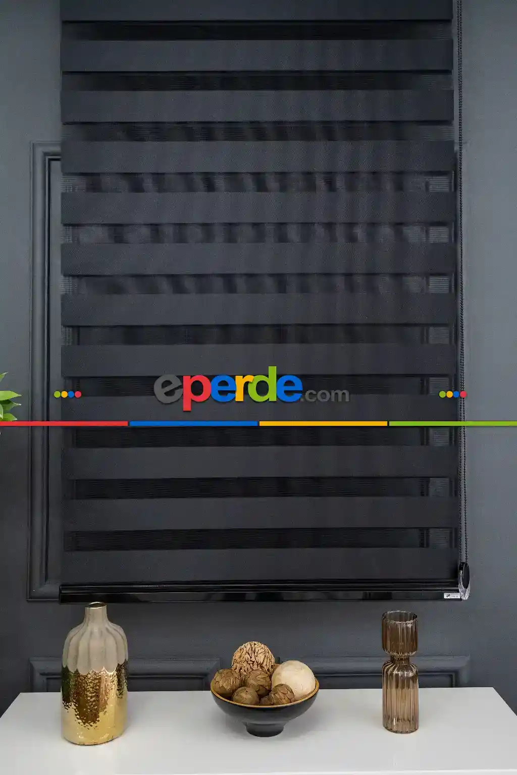 Yatak Odası Dekorasyonunda Siyah Perde Kullanımının Estetik ve Fonksiyonel Avantajları