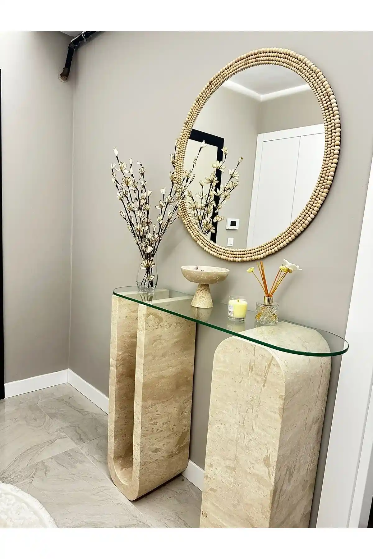 Yuvarlak Konsol Aynası Seçimi ve Dekorasyonda Kullanım İpuçları