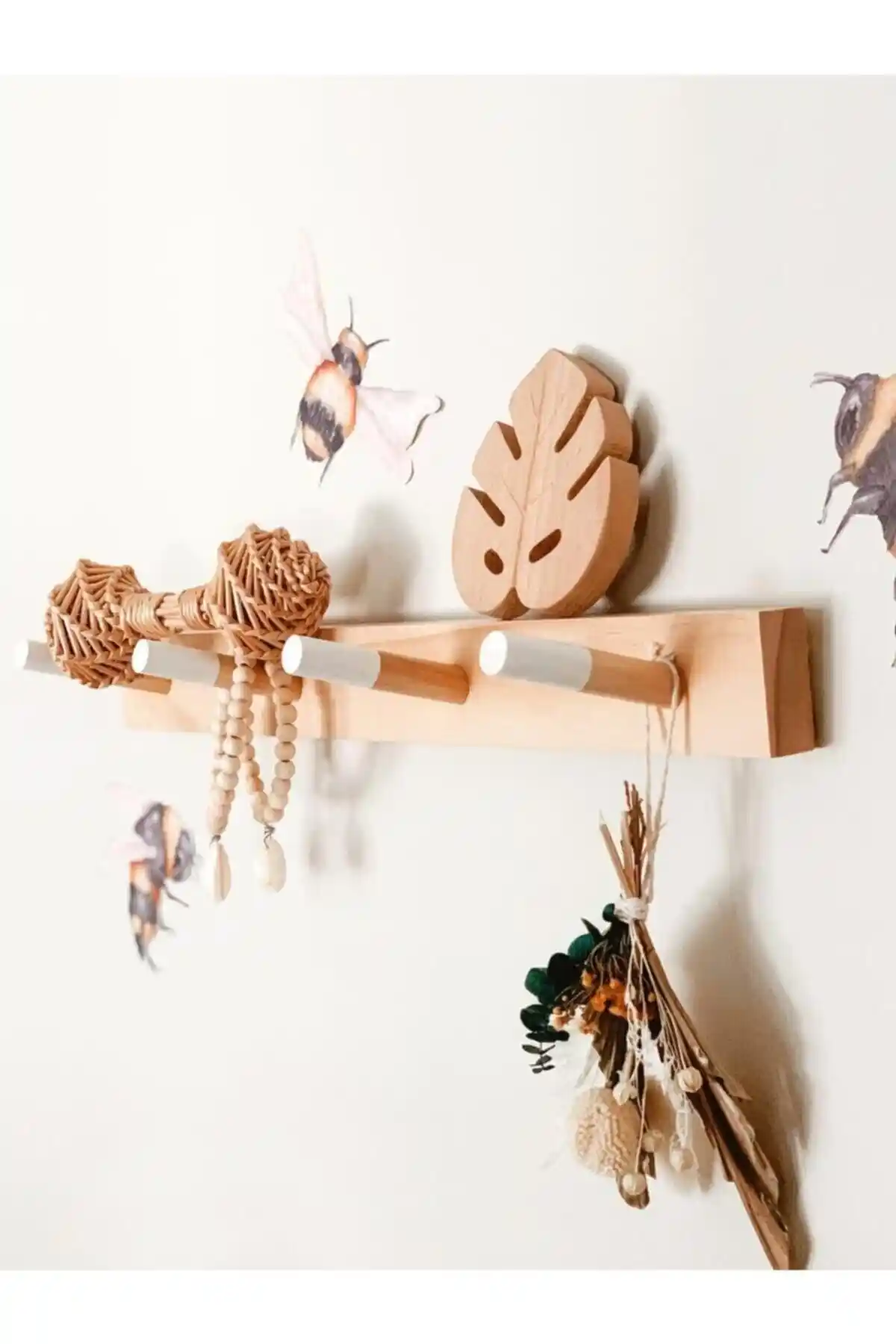 Ahşap Askılık Karşılaştırması: Lina Diyarı ve merbiles Modern Duvar Askılıkları