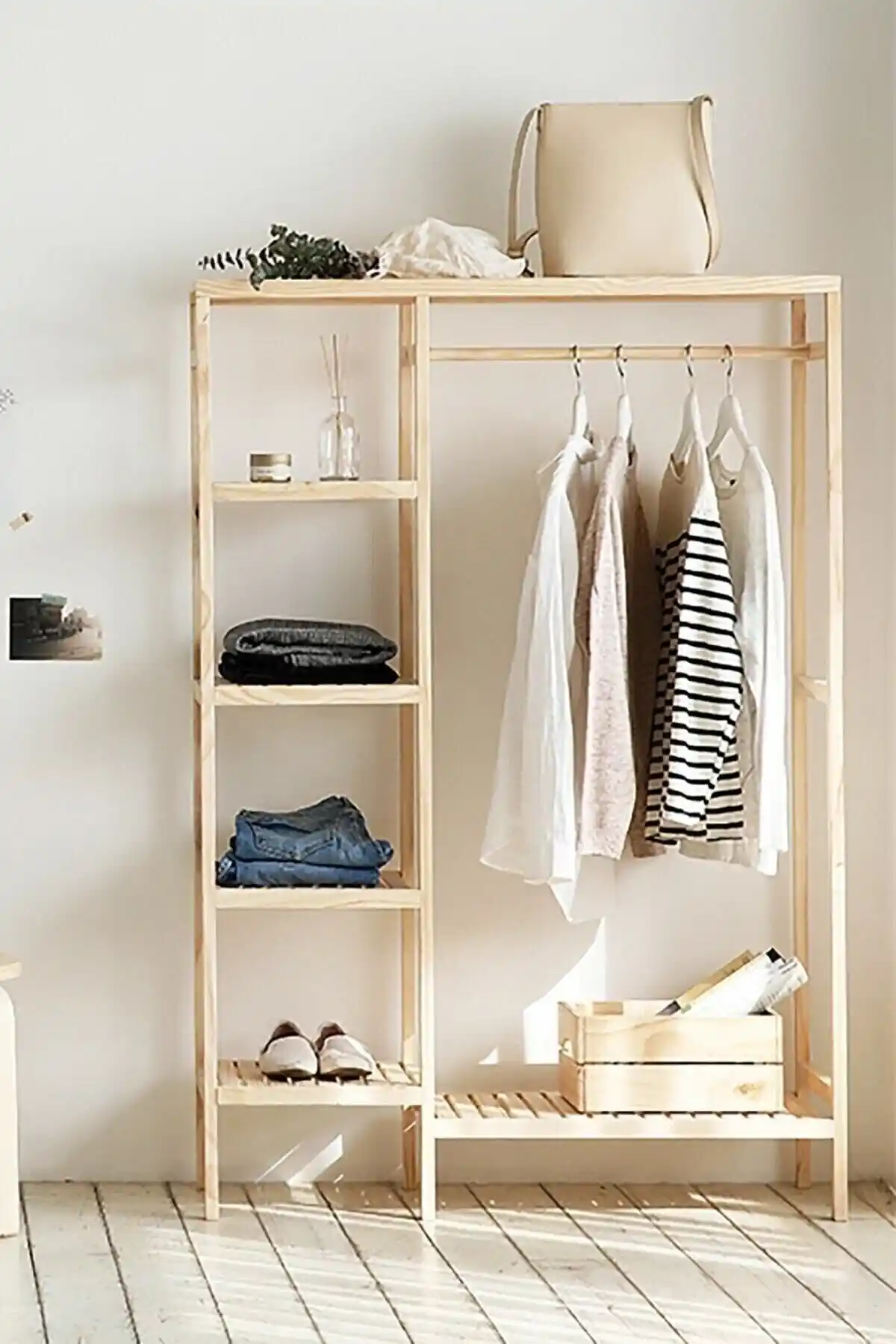 Algı Ahşap ve Kollektiv Home Metal Ayaklı Askılar Karşılaştırması