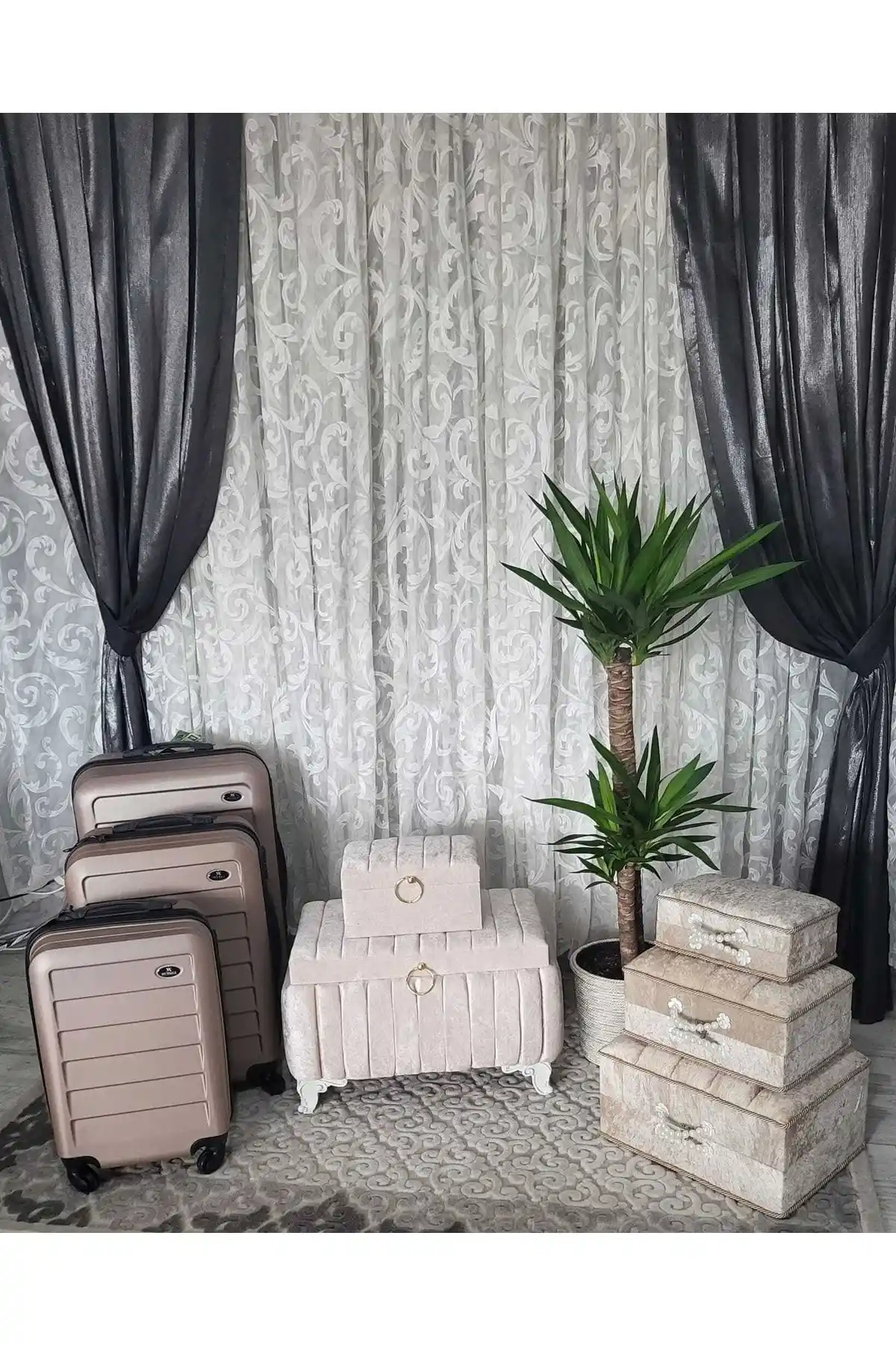 Duru Çeyiz Sandıkları Şevval Bavullu ve Güllü Modellerinin Detaylı Karşılaştırması