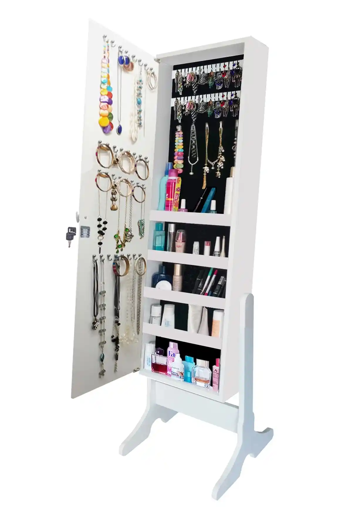 First Mobilya Number One ve Yılz Takı Dolabı Karşılaştırması ve Özellikleri