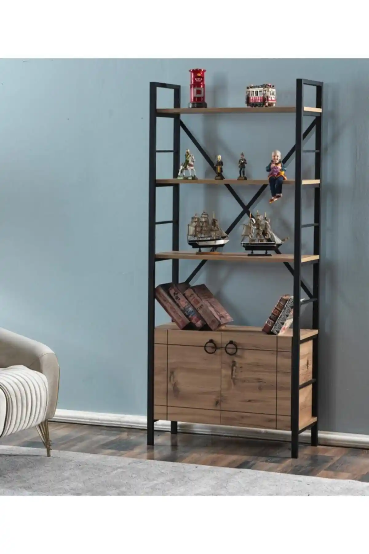 Karşılaştırmalı İnceleme: Yağmur Metal ve Mavera Home Metal Kitaplıklar