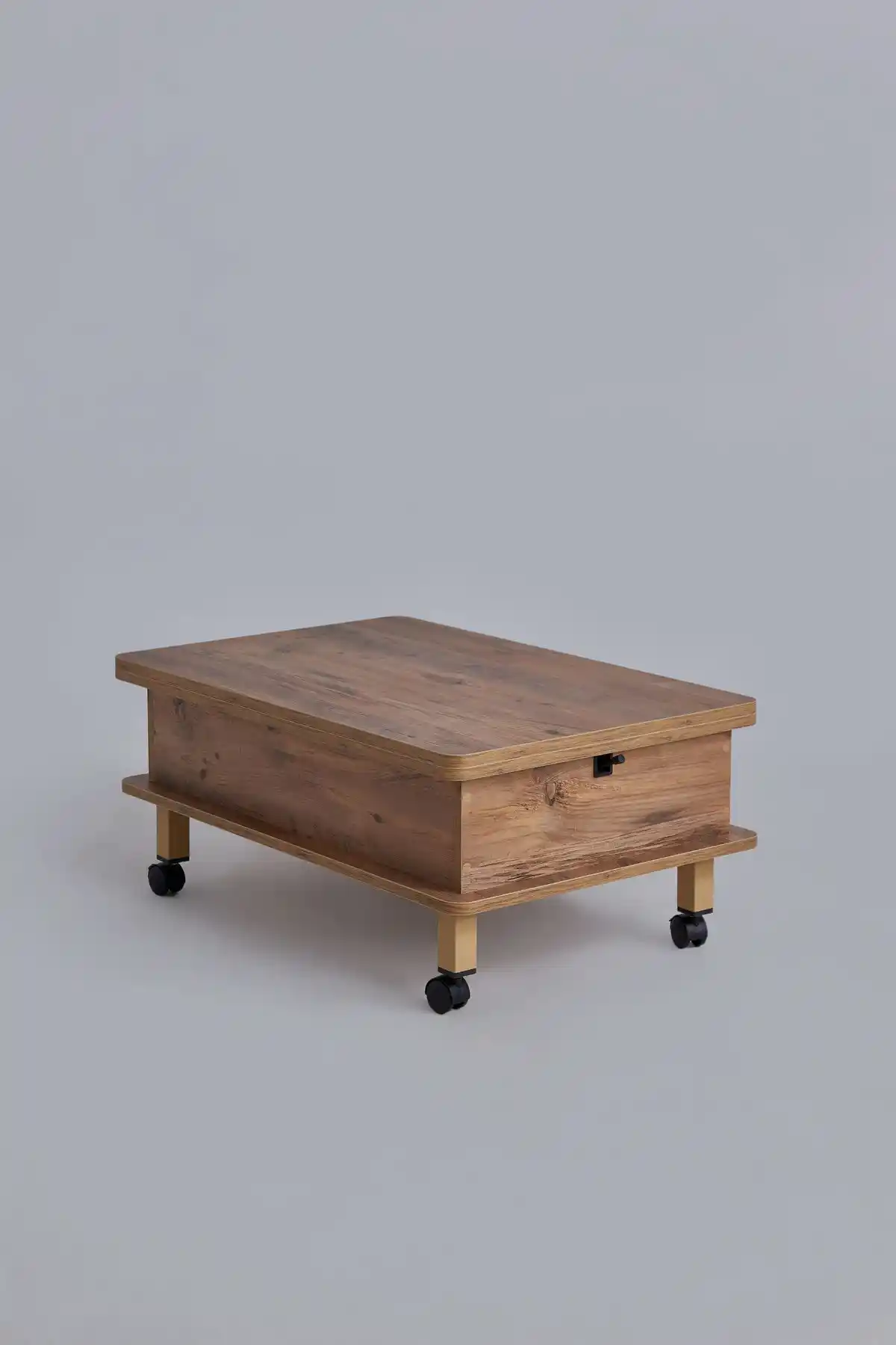 Kolexonline Helsinki ve Nino Akıllı Sehpa Karşılaştırması: Özellikler ve Kullanıcı Yorumları