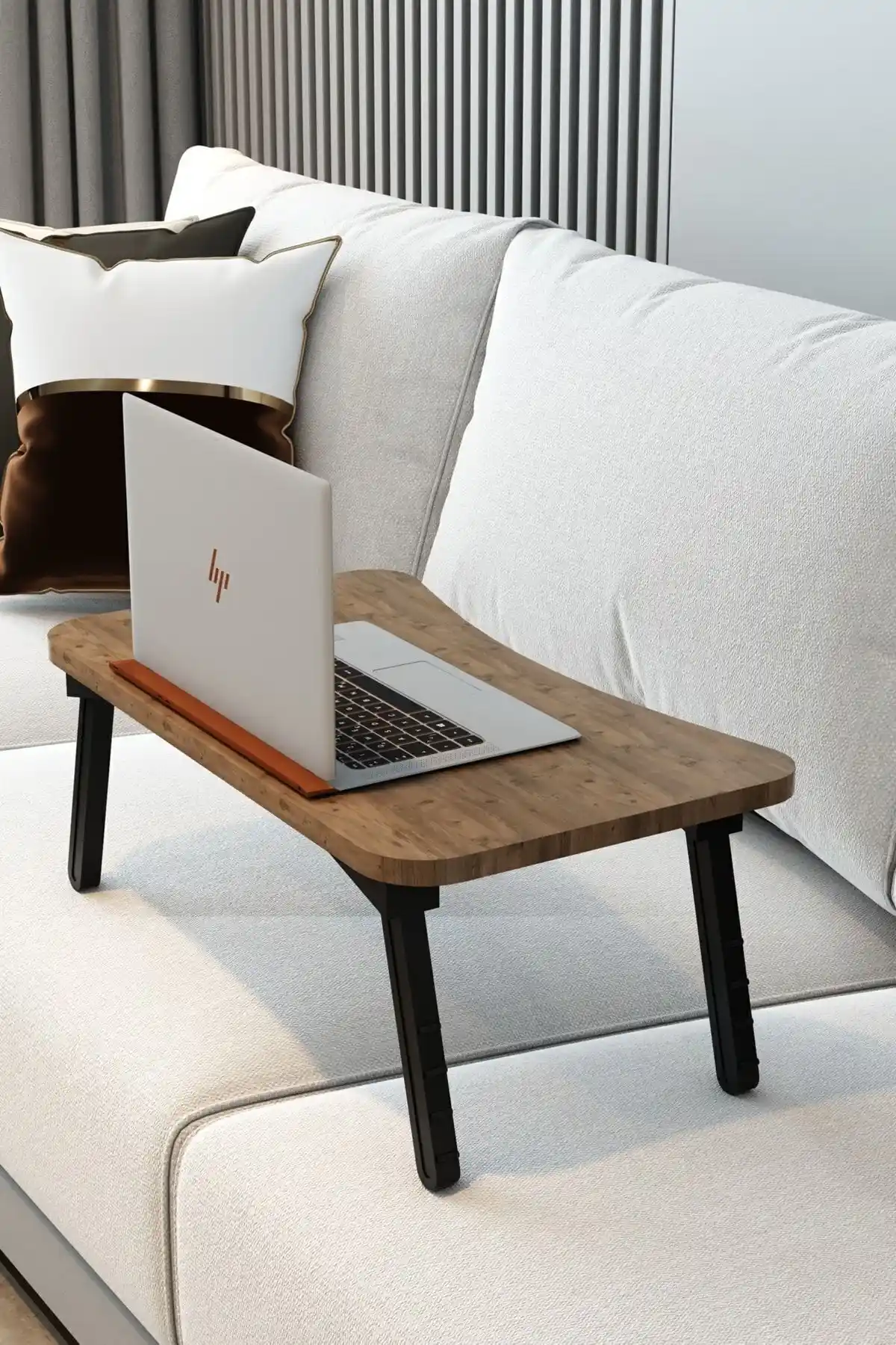 Modalanka ve Zuesse Dizayn Katlanabilir Yatak ve Laptop Masası Karşılaştırması