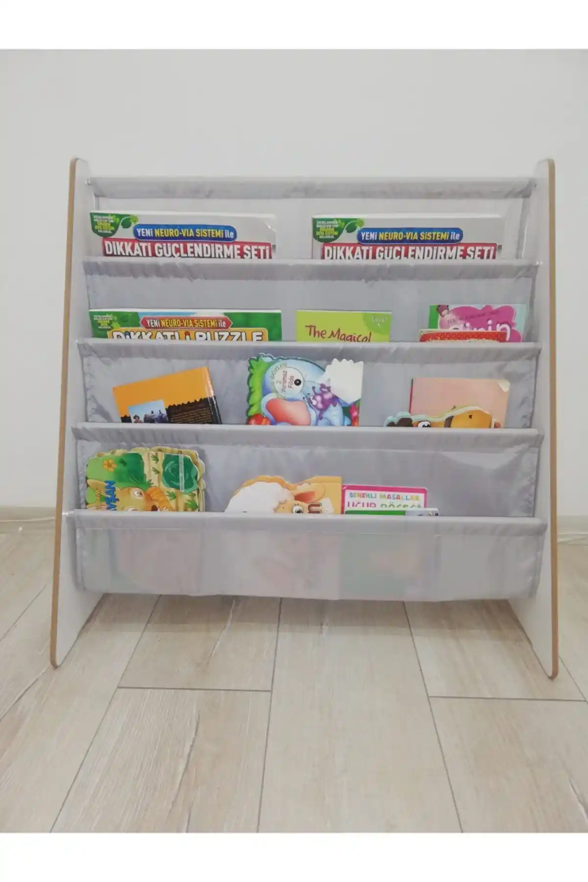 Montessori Tarzı Çocuk Odası Kitaplıklarının Karşılaştırması ve Seçim Rehberi